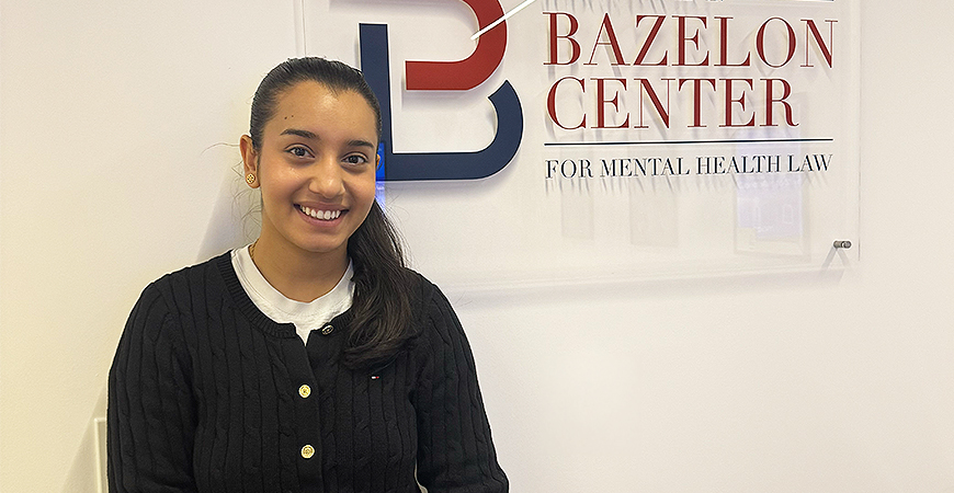 Headshot Simone Samra